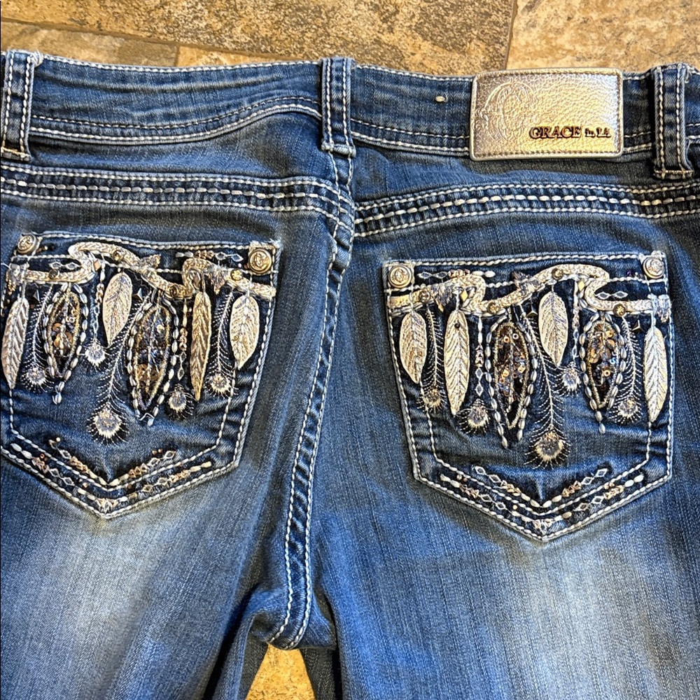 Grace in LA Womens Bootcut Jeans Feather Dreamcatcher Bling Western Y2K Size 31 - Picture 14 of 14